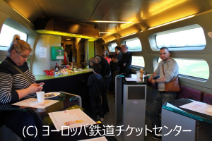TGV　Inoui　ビストロ写真