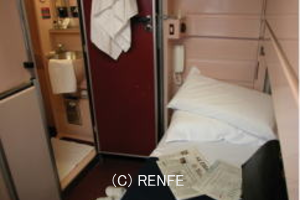 シャワー・トイレ付き寝台車両(2等)
